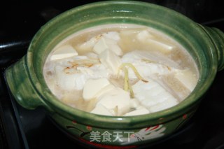 葱姜鳕鱼豆腐煲的做法步骤：8