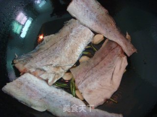 香煎鳕鱼的做法步骤：5