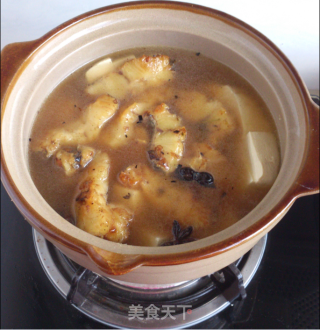 鳕鱼豆腐煲的做法步骤：9