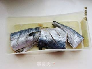 干烧刨盐鱼的做法步骤：1