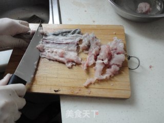 鲅鱼锅贴的做法步骤：2