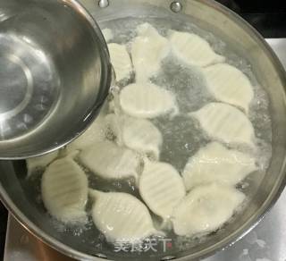 鲅鱼饺子的做法步骤：12