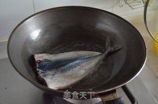 韩国辣酱烤鲅鱼的做法步骤：3