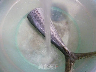 麻辣鲅鱼的做法步骤：3