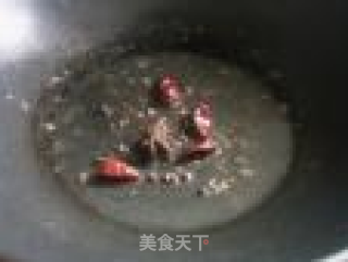 酸菜鱼火锅的做法步骤：5