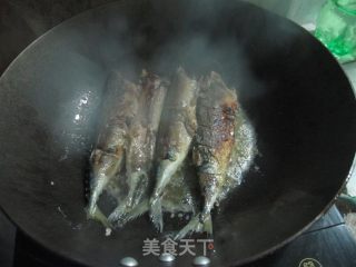 红烧鲅鱼土豆块的做法步骤：6