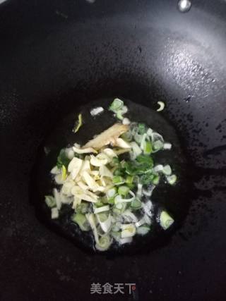 酱鲅鱼炖豆腐的做法步骤：3