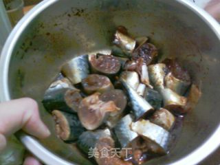 鲅鱼烧豆腐的做法步骤：2
