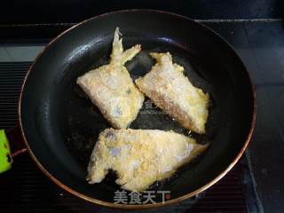 香煎鲳鱼的做法步骤：7