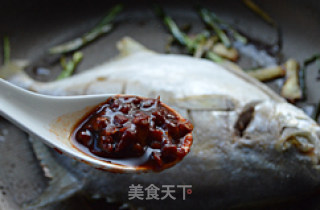 红烧鲳鱼的做法步骤：8