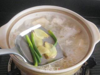 红腐乳鲳鱼豆腐煲的做法步骤：7