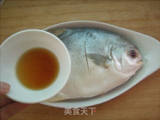 清蒸鲳鱼的做法步骤：3