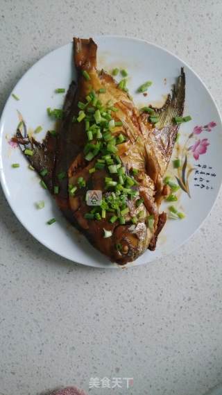 红烧鲳鱼的做法步骤：7