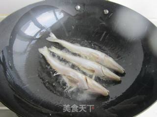 红烧沙丁鱼的做法步骤：5