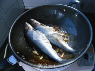 烧沙丁鱼的做法步骤：7