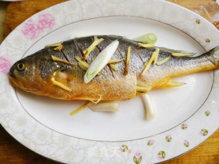 锡纸黄花鱼的做法步骤：3
