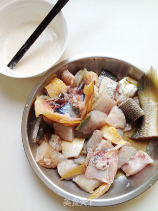 宴客菜——椒盐大黄鱼的做法步骤：5
