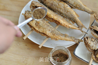 酥香小黄花鱼的做法步骤：8