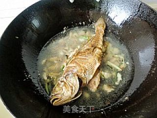 【鲁菜】---煎熬黄花鱼的做法步骤：10
