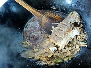 【鲁菜】---煎熬黄花鱼的做法步骤：15