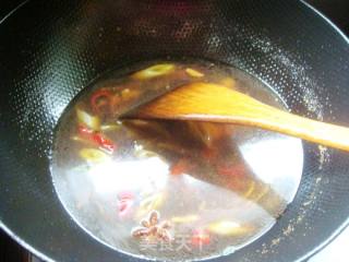 【鲁菜】--红烧黄鱼的做法步骤：11