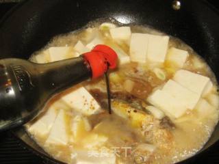黄花鱼炖豆腐的做法步骤：8