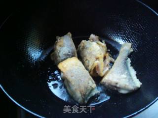 红烧黄花鱼块的做法步骤：4