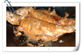 炖肉汤煨黄花鱼的做法步骤：9