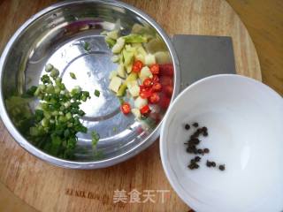 麻椒黄花鱼的做法步骤：3