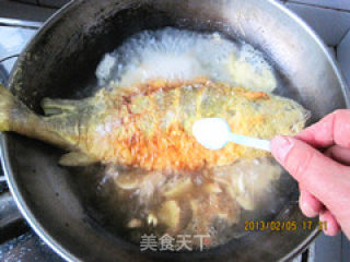 年年有鱼（余）年夜菜----煎焖黄花鱼的做法步骤：15