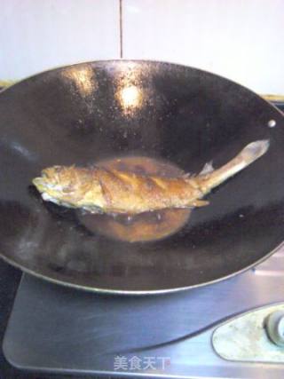 酱烧黄花鱼的做法步骤：9
