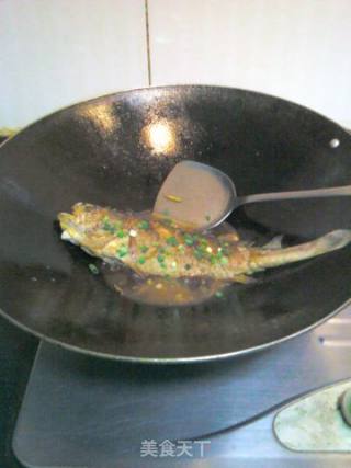 酱烧黄花鱼的做法步骤：10