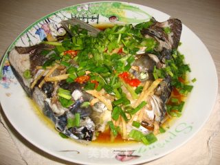 茶油蒸鱼头+红烧黄花鱼的做法步骤：5