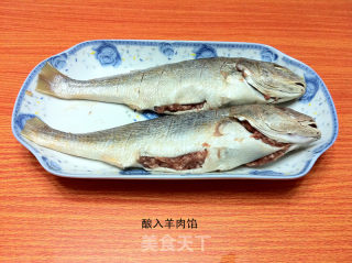 酿焖黄花鱼的做法步骤：3