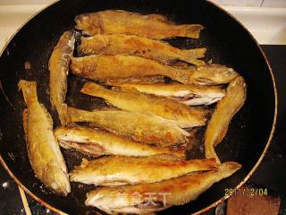 干煎小黄鱼的做法步骤：5