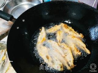 油炸香黄鱼的做法步骤：3