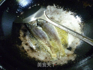 小黄鱼豆腐汤的做法步骤：5