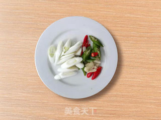 韓式红烧鲭鱼的做法步骤：3
