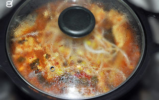 韩式辣白菜鲭鱼汤的做法步骤：8