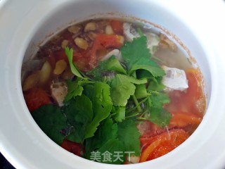 西红柿秋刀鱼汤的做法步骤：15