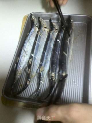 时蔬盐烤秋刀鱼的做法步骤：10