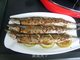 姜丝烤秋刀鱼的做法步骤：13