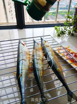 香烤秋刀鱼的做法步骤：6