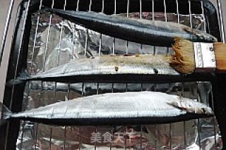 蒜烤秋刀鱼的做法步骤：7