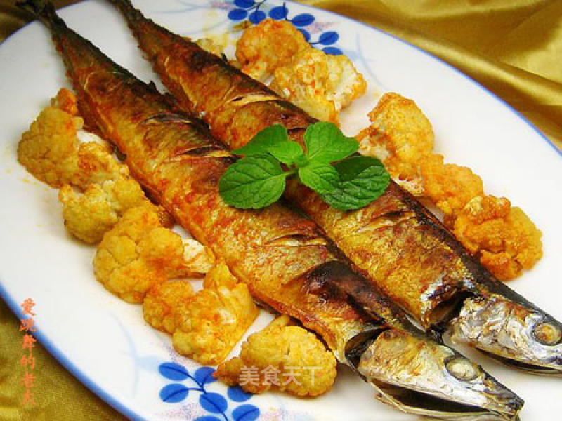 花菜烤秋刀鱼的做法