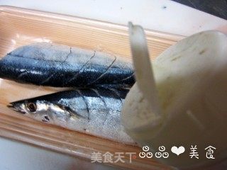 秋天的味道——盐烧秋刀鱼的做法步骤：6