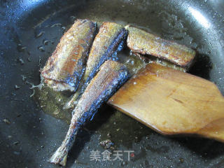 煎秋刀鱼的做法步骤：6