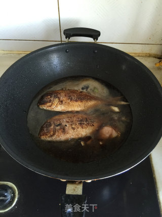 红烧海鲫鱼的做法步骤：4