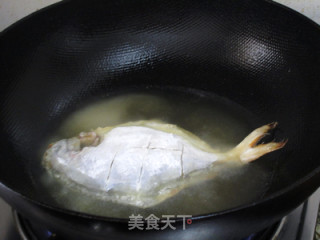 鲜香味美的干烧平鱼的做法步骤：7