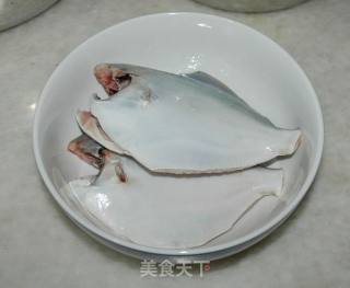 红烧平鱼的做法步骤：1